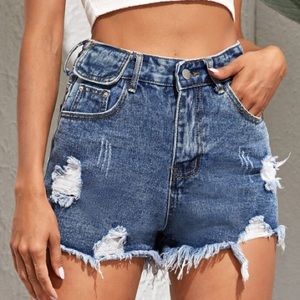 NEVER WORN Distressed jean shorts